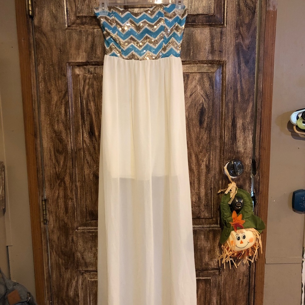 Chevron Sparkle Maxi Dress